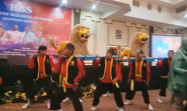 sisingaan-suryakencana-big-0